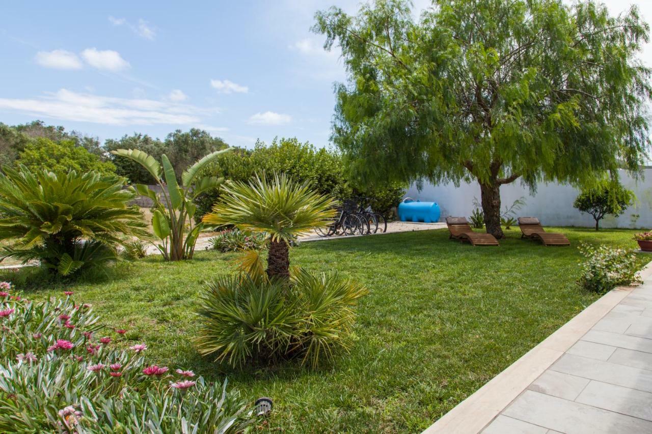 Villa Leomaris Torre dell'Orso Esterno foto